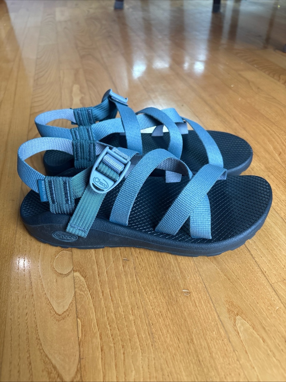 Chaco Z/Cloud Sandals Womens Sz 9 Blue Gray Solid Single Strap Shoes Hiking Arch